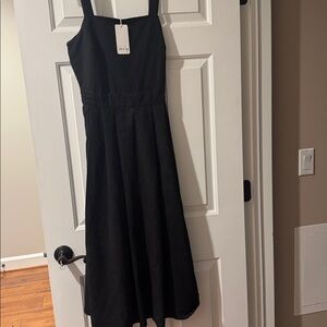 NWT Women’s Sadie & Sage Medium Midi Dress